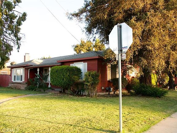 2nd image of 398 Cedar Ave