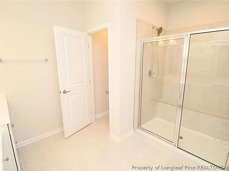 1242 Channing Park Cir — Photo 32