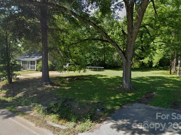 120 McClure St, Chester, SC 29706