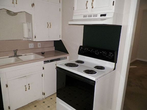 5th image of 207 NW 13th St APT B