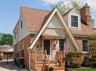 1927 N 73rd Ct, Elmwood Park, IL 60707