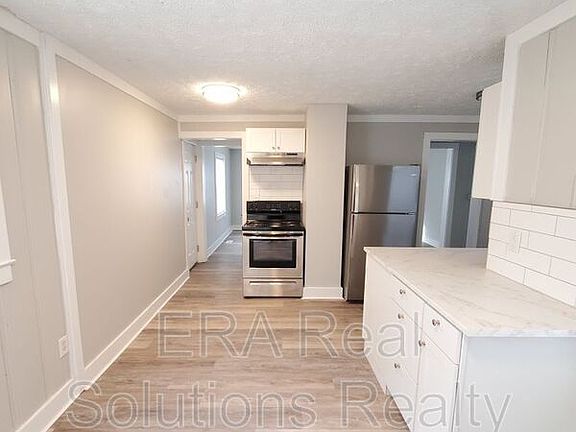 4th image of 2532 Renwood Pl