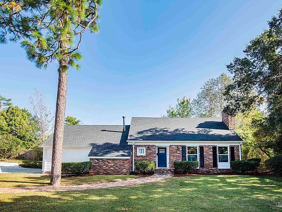 2nd image of 4030 Dunwoody Dr