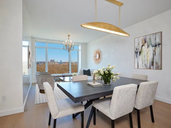 555 West 22nd Street 6DW image 2 of 8