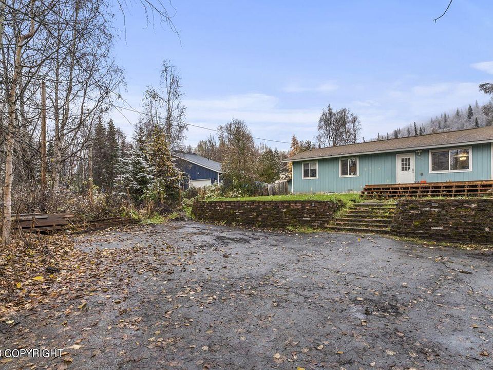 1st image of 15823 Alderberry Ln