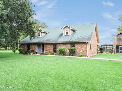 1052 Lady Of The Lake Rd, Saint Martinville, LA, 70582