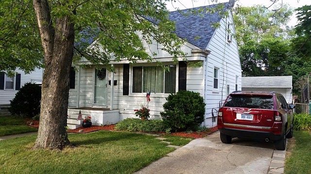 1st image of 1163 Evelyn Ave