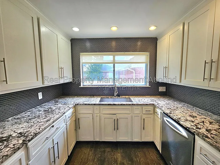 5019 S Joplin Ave — Photo 13