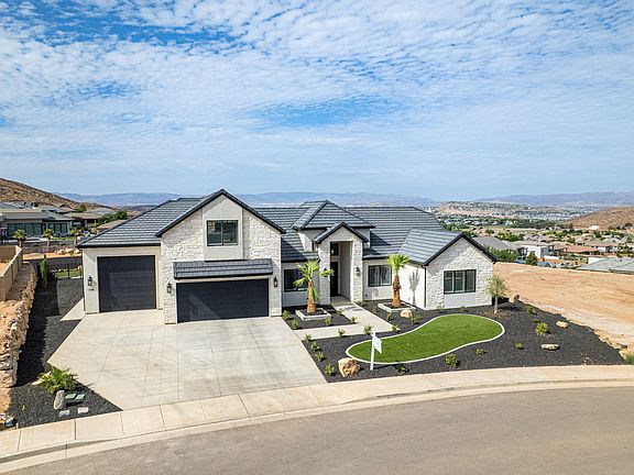 3rd image of 1346 E Pony Trail Way