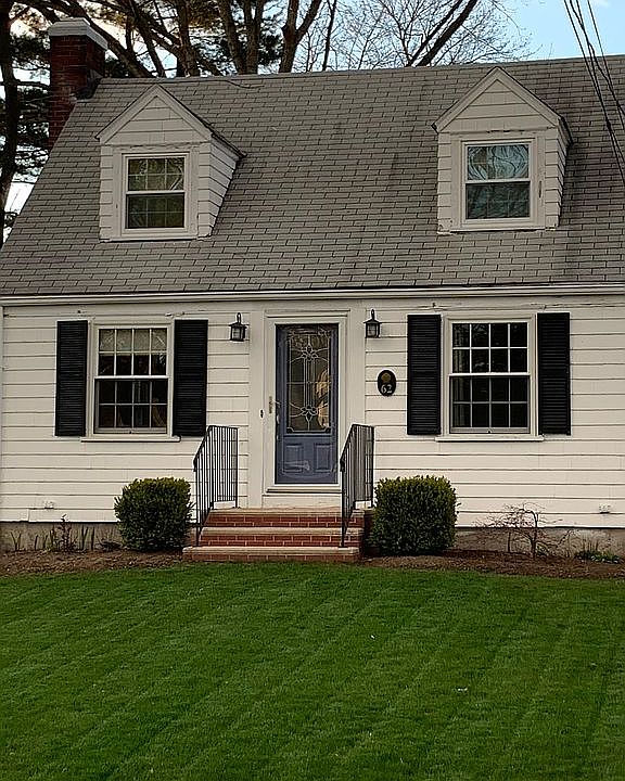 1st image of 62 Oak Hill Dr