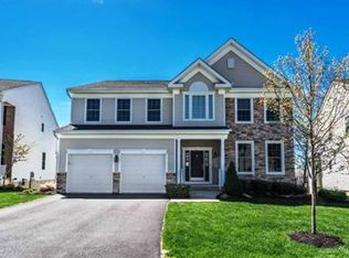 26 Helms Mill Rd, Hackettstown, NJ 07840