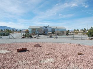 3270 S Oakridge Ave, Pahrump, NV 89048