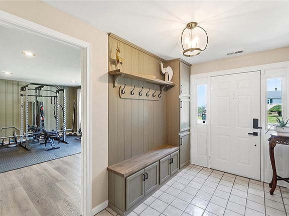 5th image of 3100 E Cunnington Ln
