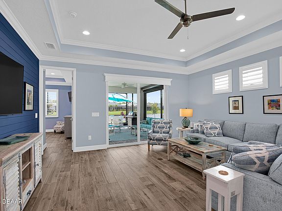 5th image of 768 Coral Reef Way