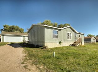 1620 Sweetbriar St, Rapid City, SD 57703