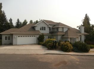 820 Summit Dr, Cheney, WA 99004