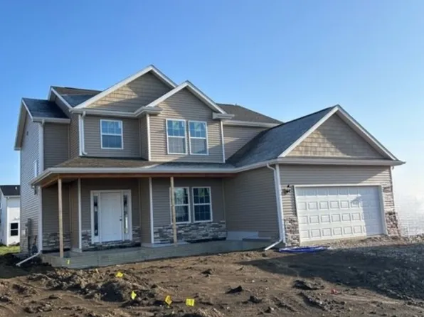 311 Sutton Dr, Savoy, IL 61874