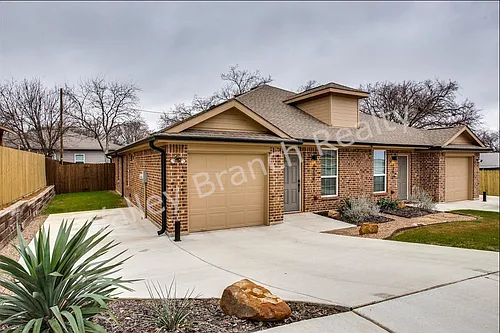 3256 Karen St Photo 1
