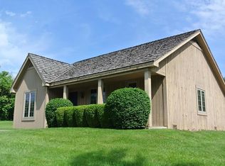 1424 E 8th St, Anderson, IN 46012