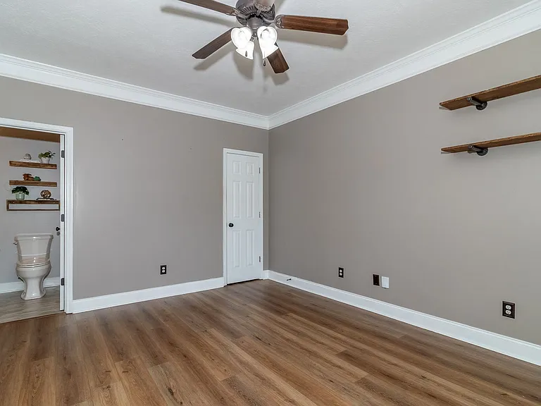 509 Hardwick Ct — Photo 23