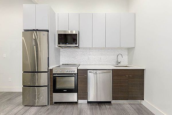 1st image of 446 Gates Ave #1