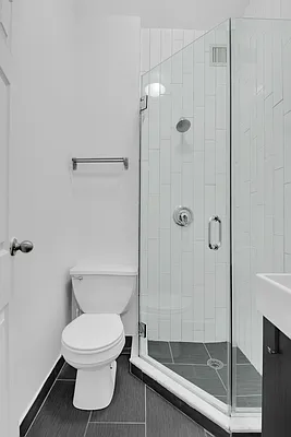 Rented by Compass | media 21