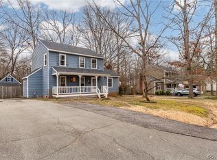 8613 Peach Grove Rd, North Chesterfield, VA 23237