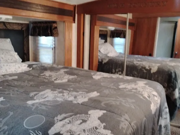 1053 Sis Hobson Road Ext, Hattiesburg, MS 39401