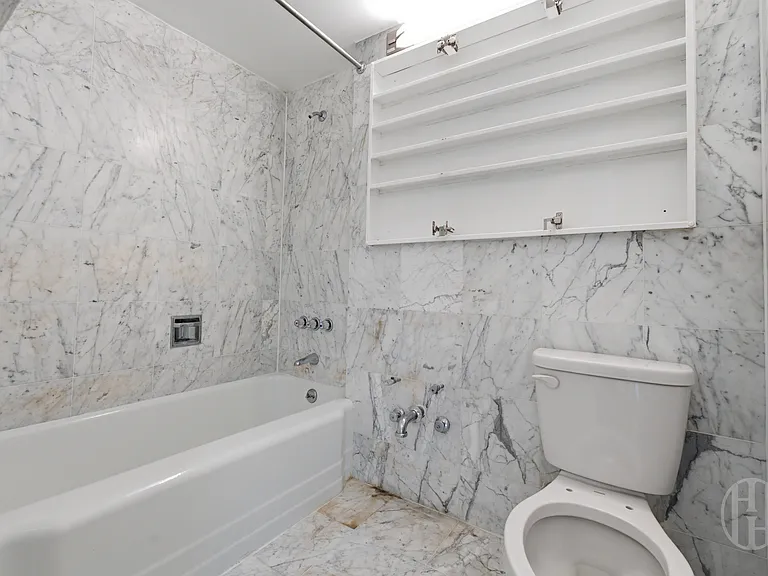 200 E 71st St #19C — Photo 11