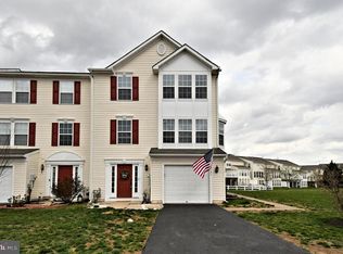 191 S Savanna Dr, Pottstown, PA 19465