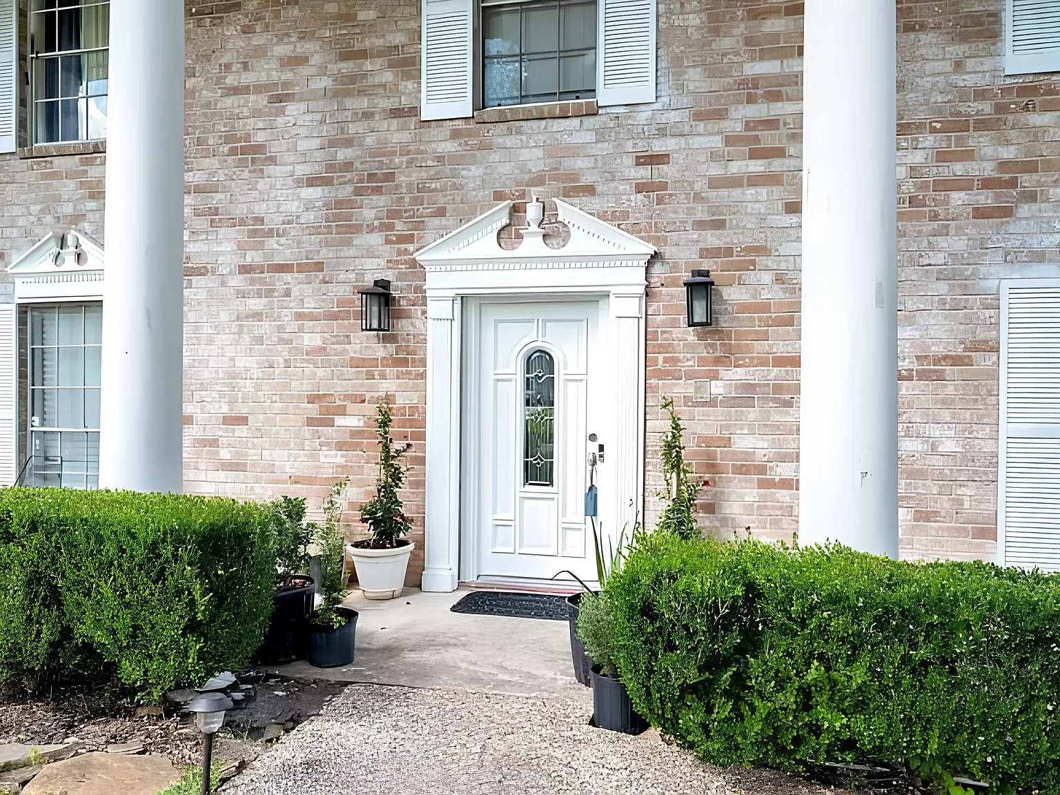 4 bed, 3.0 bath, 2800 sqft, $763 — Photo 4