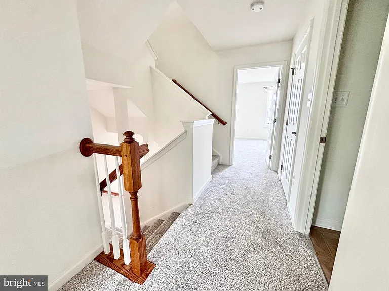 412 S Greenberry Ln — Photo 21