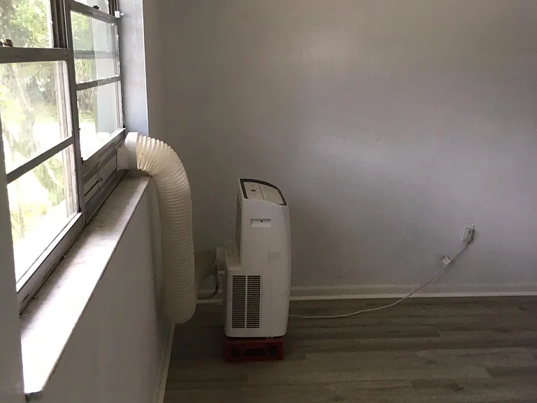 1203 E Annie St #A — Photo 10