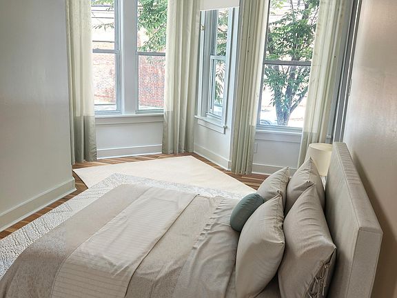Bedroom 1 (Virtual Staging)