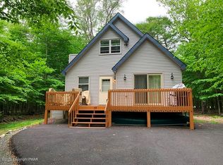 69 Mildred Dr, Gouldsboro, PA 18424