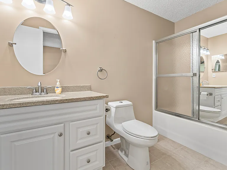 5092 Glenwood Way — Photo 25