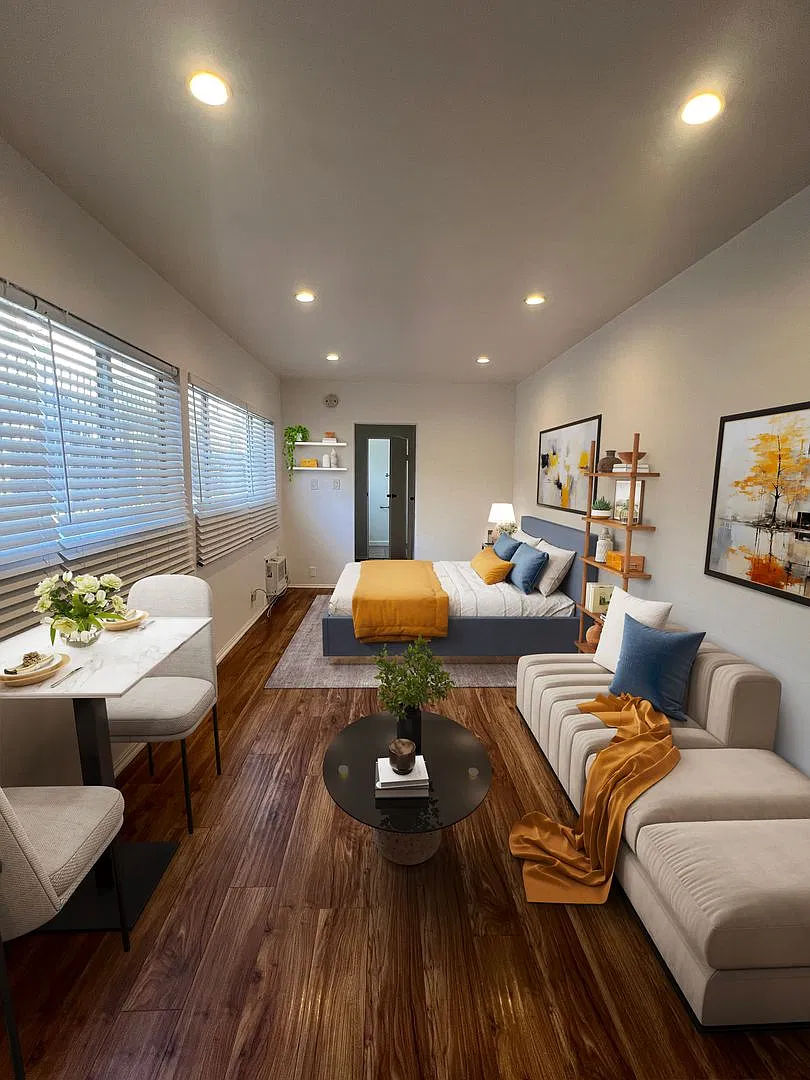 Runyon Canyon Properties, LLC (1636 N. Fuller Avenue) — Photo 2