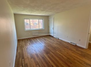 17 Oxford Cir, Belmont, MA 02478