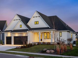16717 47th Pl N, Plymouth, MN 55446