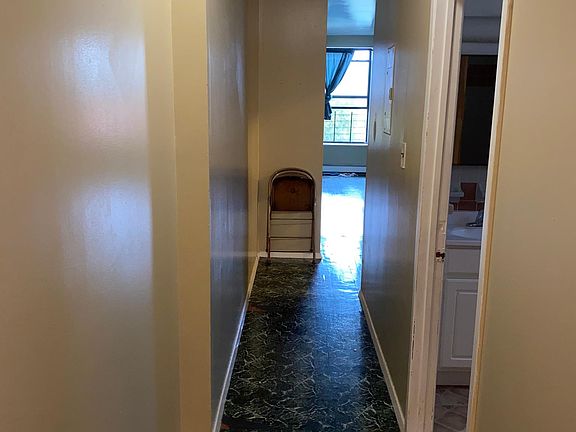 3rd image of 1382 Prospect Ave APT 4A