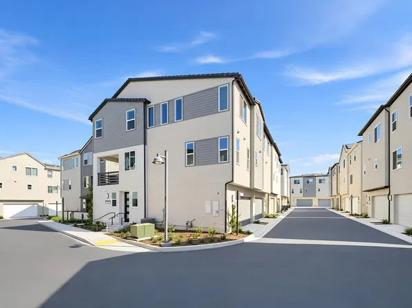 809 Sonia, Irvine, CA 92618