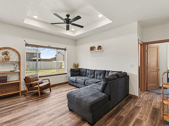 2nd image of 5517 S Spirea Ave