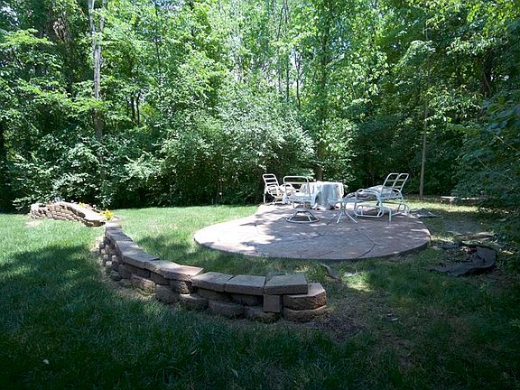 3rd image of 2228 Hidden Woods Blvd