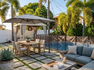 Sun-Tan Vill Sec 5, Hialeah, FL 33010