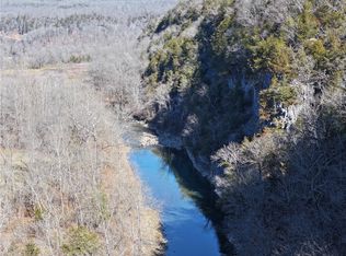 Murray Rd, Parthenon, AR 72666