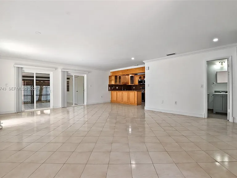 12262 SW 10th St #3-8AI — Photo 3