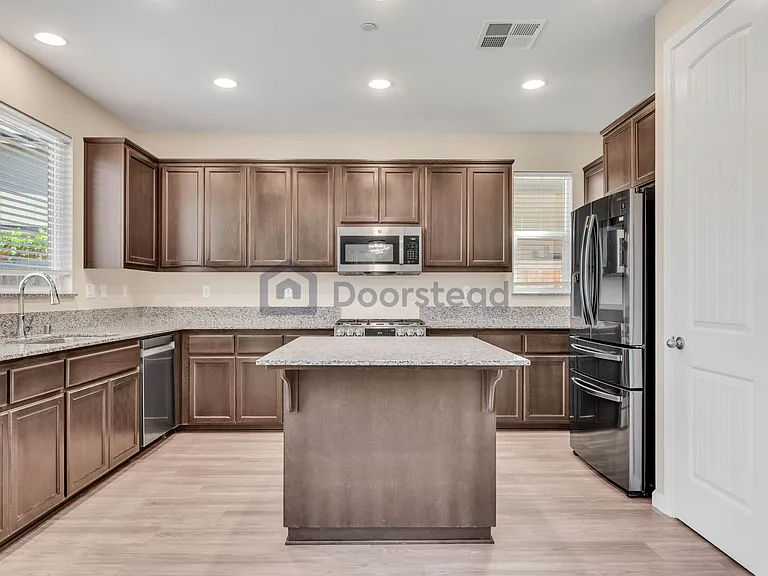 4672 Contralto Dr — Photo 18