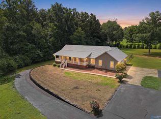 95 County Road 562, Rogersville, AL 35652