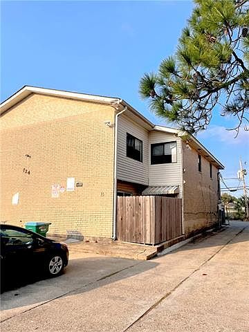 1st image of 724 Vouray Dr #B