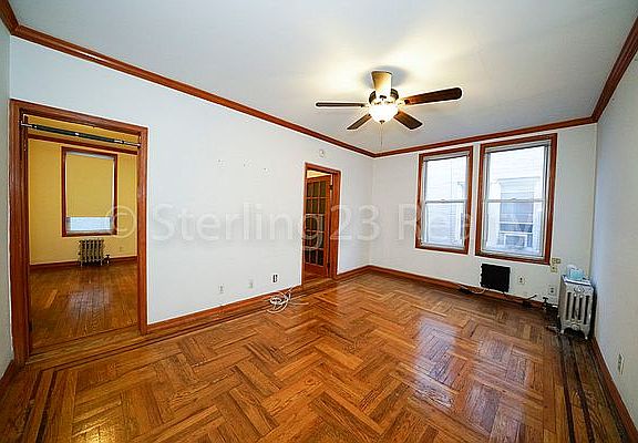 4th image of 2515 24th Ave APT 2B